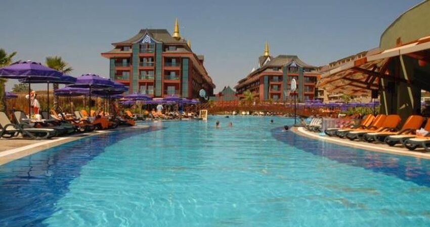 SiAM ELEGANCE HOTEL & SPA