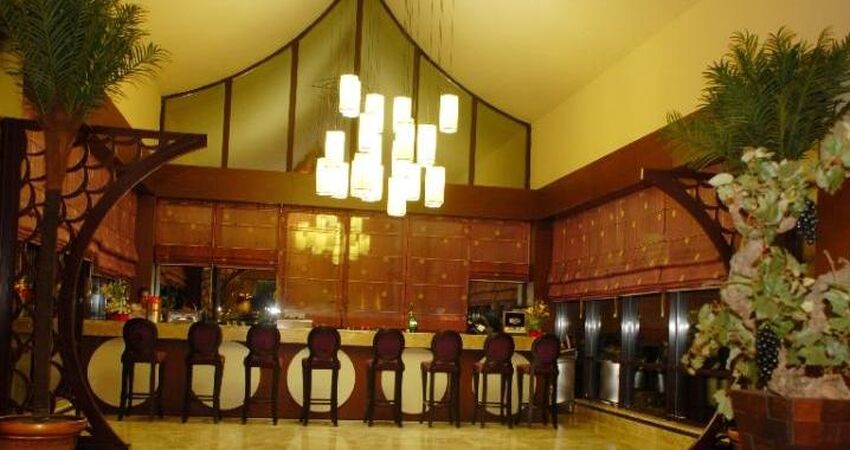 SiAM ELEGANCE HOTEL & SPA