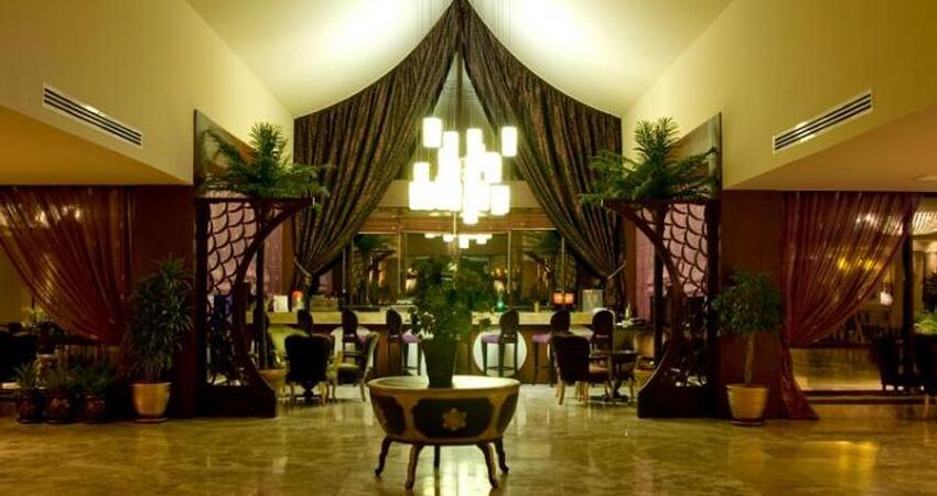 SiAM ELEGANCE HOTEL & SPA